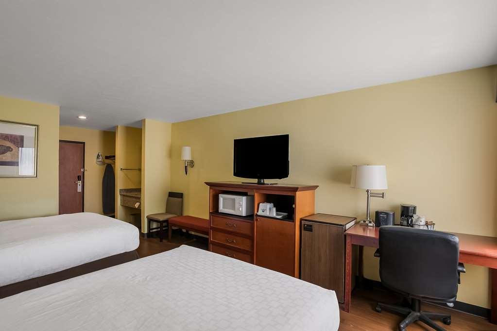 Americas Best Value Sandman Inn La Grande Room photo